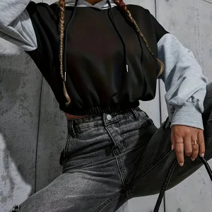 Chantal | Sweat à capuche court pour femme | Moderne