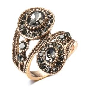 Bague or gris diamants vintage